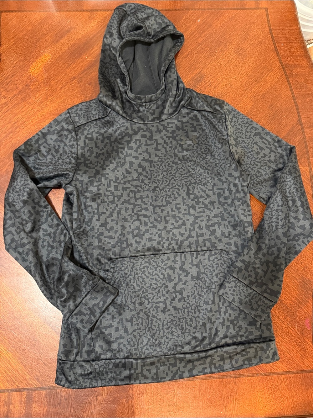 Under Armour Boys Black & Gray Pixel Camo Pullover Hoodie